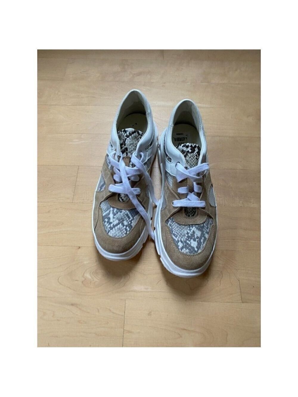 LA Canadienne White Python Print Platform Sneaker Womens Size 41 Lace Up